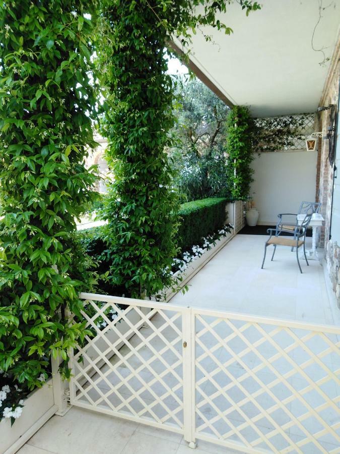 Relais La Speranzina Hotel Sirmione Kültér fotó